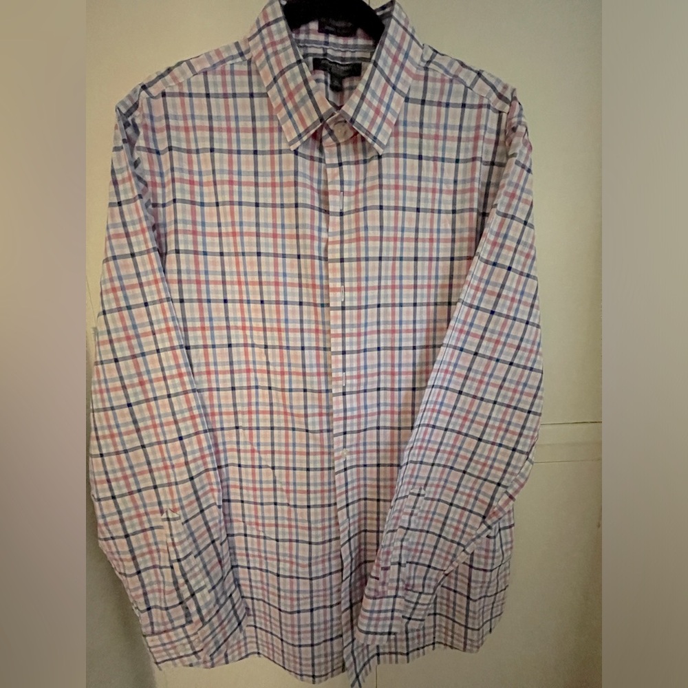 Men’s Plaid Shirt. XL on trend!